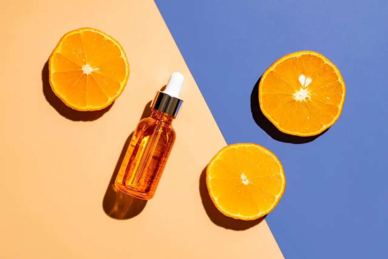 Witamina C w Pielęgnacji Twarzy – Jak Wybrać Serum
